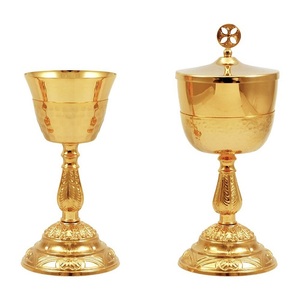 Juego de Cáliz y Ciborio de Latón de Moda, Cáliz de Comunión, Ciborio de Iglesia, Vasos Sagrados para la Misa, Cáliz con Acabado Dorado, Hecho a Mano - Product Image 5