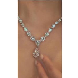 Collar de diamantes elegante de calidad premium para fiestas, con apariencia de lujo, disponible a precio directo de fábrica. - Product Image 1