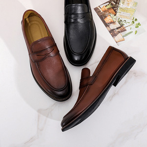 <span class=keywords><strong>Scarpe</strong></span> Casual da uomo con gambe estive in vera pelle di vacchetta con suola spessa mocassini Slip-On con motivo solido - Product Image 4