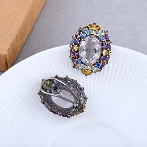 Pendientes Minimalistas de Plata de Ley 925 con Amatista Natural Facetada de Corte Ovalado Grande y Engaste de Garras, Joyería Fina - Product Image 2