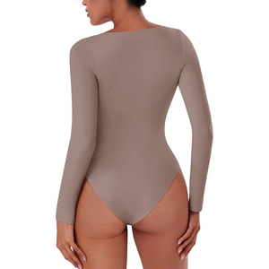 Maßgefertigter Damen Langarm-Bodysuit Rundhals Hochgeschnitten Einfarbig Figurbetont Nude Taupe Einteiliger Leotard Komfortabel OEM ODM - Product Image 2