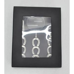 Juego de 3 herramientas decorativas con forma de herradura: abrecartas, lupa y abridor de botellas. Artículos de regalo de lujo en caja. - Product Image 4