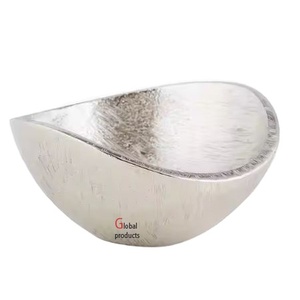 Salade alimentaire en aluminium en métal fini argenté fait à la main et bol de service de fruits secs pour hôtel et restaurant - Product Image 1