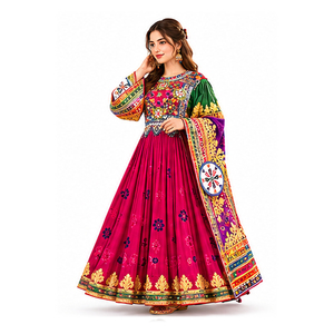 Robes afghanes Kuchi pour femmes, entièrement cousues, prêtes à porter, coupe ample, en soie, décontractées, pour mariage, robes traditionnelles afghanes Kuchi. - Product Image 2