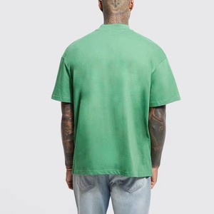 เสื้อยืดคอกลมสีพื้นทรงโอเวอร์ไซส์สุดฮิต สไตล์คลาสสิก ผ้าหนา ใส่สบาย เหมาะกับฤดูร้อน แขนสั้นทรงหลวมสำหรับผู้ชาย - Product Image 3