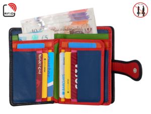 Bolsa de Cuero Genuino Nappa con Grabado de Cocodrilo Personalizada, Bolsa con Cierre y Estampado de Corazones, Marca Privada OEM/ODM, Venta al Por Mayor, Linda y Moderna - Product Image 4