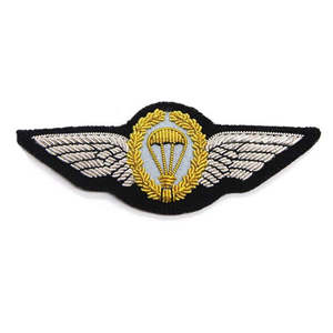 Badges tactiques personnalisés en tissu de laine faits à la main pour blazer de parachutiste, à prix abordable - Product Image 5