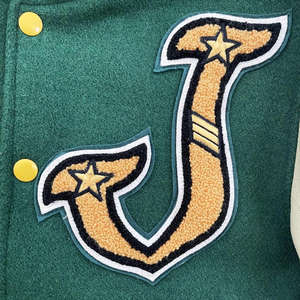 เสื้อแจ็คเก็ตเบสบอลแบบมีปักลายตามสั่ง  ผ้าวูล  ทรงวาร์ซิตี้  สำหรับทุกเพศ  สไตล์ไฮสตรีท  สำหรับฤดูหนาว  ด้านหน้าสีแทน - Product Image 4