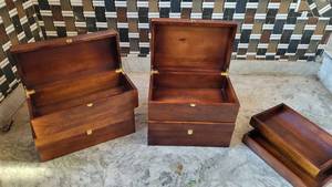 Boîte à bijoux multifonctionnelle en bois de manguier fini naturel avec finition laquée et couvercle magnétique pour cadeau et rangement - Product Image 4