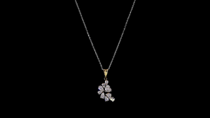 Pendentif en diamant de laboratoire en forme de grappe florale avec pierres en forme de poire et rondes, collier plaqué or rhodié 18 carats pour un usage quotidien et des occasions spéciales - Product Image 4