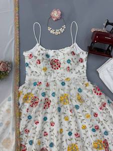 TENNECY - Conjunto de Vestido y Dupatta de Faux Georgette, Hermoso Diseño Moderno, Reversible, de Secado Rápido, Sin Arrugas, para Todas las Temporadas - Product Image 4