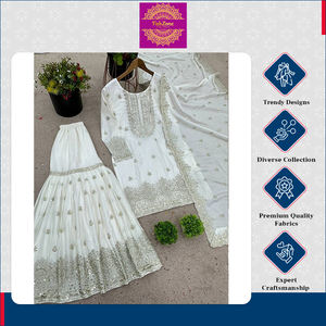 Atractivo Conjunto de Ropa Tradicional India de Alta Calidad en Color Blanco Dorado, Top de Chinon Pesado, Sharara, Palazzo y Dupatta para Mujer - Product Image 5