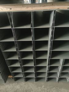 Bandeja de Cables Ventilada/Perforada de Acero Pregalvanizado, Resistente al Fuego, para Rutas de Cables Industriales y Gestión de Cables - Product Image 6