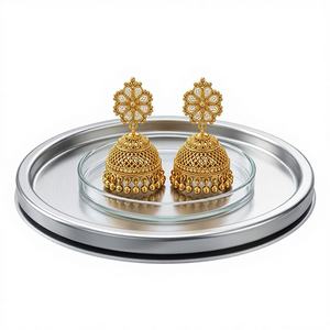 Pendientes Jhumka Clásicos Indios Tradicionales de Oro de 22K con Diseño de Flor para Mujer, Joyería Nupcial Hecha a Mano con Filigrana - Product Image 1