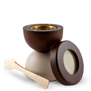 Brûleur d'encens en bois bicolore moderne en gros, encensoir de luxe en bois de manguier avec couvercle en maille et pinces dorées pour la décoration intérieure - Product Image 1