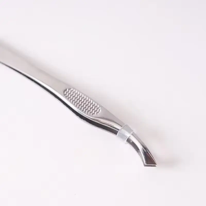 Pince à épiler professionnelle pour sourcils, pointe incurvée en acier inoxydable, réutilisable, légère, sûre pour l'épilation des poils et de la barbe, ANAAIF - Product Image 2