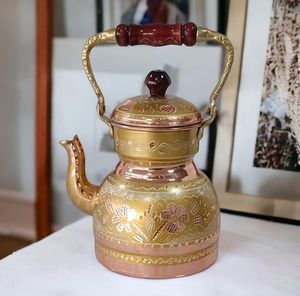 Tetera de Latón Hecha a Mano con Diseño Tradicional Indio, Olla para Servir Café, Decoración para el Hogar, Hotel, Restaurante, Exportación de la India - Product Image 2
