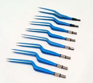 Pinces chirurgicales bipolaires à baïonnette jetables 2026, manuelles, en acier inoxydable, légères, de haute qualité, certifiées C-Tick - Product Image 4