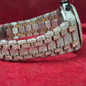 Adorable Reloj de Lujo Estilo Hip Hop para Hombre y Mujer, con Correa de Acero Inoxidable, Movimiento de Cuarzo y Cristal Moissanite - Product Image 1