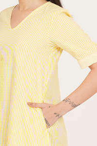 SUNSHINE SEERSUCKER Yellow Knitted V-Neck Midi <b>Dress</b> Pockets Casual Modern Fit 3/4 Sleeve Solid Color Breathable Eco-Friendly - Product Image 5