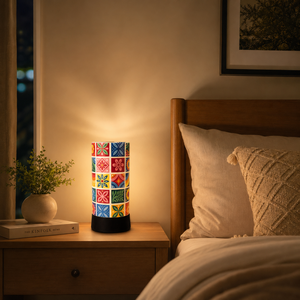 Lámpara de Mesa con Patrón Colorido, Lámpara Decorativa de Noche para Mesa de Noche, Compatible con Bombilla E27, Decoración Moderna para el Hogar, Lámpara de Regalo para Dormitorio o Sala de Estar - Product Image 4