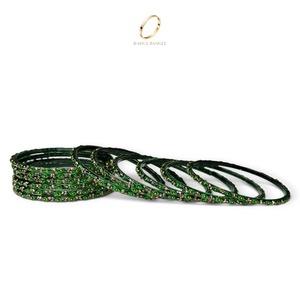 Magnifiques bracelets ethniques indiens pour femmes, en verre vert kashmiri taillé émeraude, plaqués or, tendance, bijoux de mariée traditionnels - Product Image 2