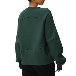 Veste de sport pour femme Advanced Sense avec doigts couvrants, idéale pour le Pilates, le fitness en extérieur et le yoga, antibactérienne, légère et ajustée, collection automne - Product Image 3