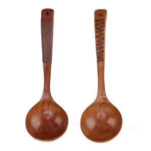 Cuchara de servir de madera de diseño moderno para cocinar y servir en la cocina del hogar - Product Image 2