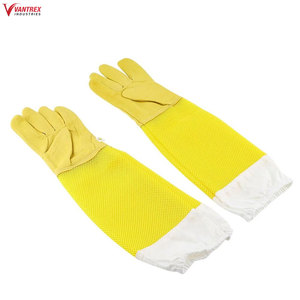 OEM New Fashion Made in Pakistan Top Quality Hot Selling Custom Wholesale Bee Keeping <b>Gloves</b> - Product Image 3