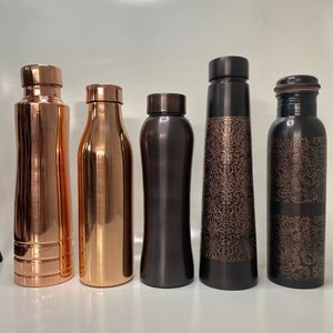 Elegant Pure Copper Eco-Friendly CE Certified Water Bottle Hammered Design Handmade Ayurvedic Wellness Flask for Travel Office - Product Image 4