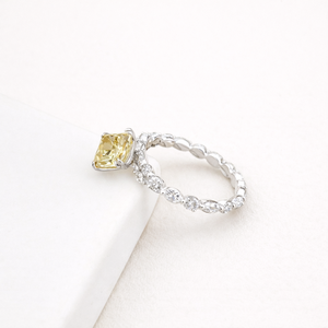 Bague de fiançailles en diamant de laboratoire de couleur fantaisie taille radiant en or rose/blanc/jaune 9 carats, avec bande en diamant certifiée IGI, plaquée rhodium - Product Image 3