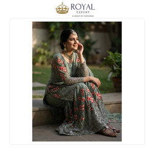 Suministro al por mayor de ropa de estilo indio: el mejor traje Sharara de seda Fendi pura para fiestas, con bordado pesado y lentejuelas, y detalles hechos a mano. - Product Image 4