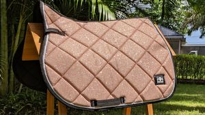 Horsekraft 2025 Tapis de selle de course Northern Droplet Euro élégant pour le saut d'obstacles, en coton T/C avec doublure en maille, pour l'entraînement et l'équitation - Product Image 5