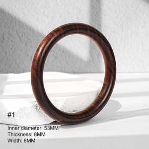 Brazalete de Madera con Acabado Natural, Estilo Clásico Unisex, para Fiestas Cristianas, Exportaciones MN - Product Image 1