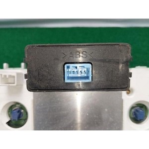 Paneles de Instrumentos Usados C70 9472723 - Product Image 3