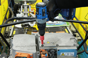 Porte-embout isolé en Cr-V/SUS302 (1/4"H X 1/4"H X 92mmL) avec aimant, personnalisable OEM, couple max. 40 Nm - Product Image 5