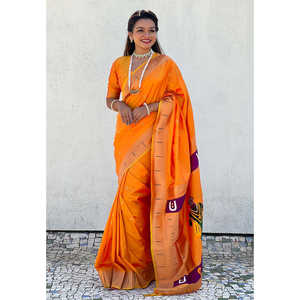 Sari de Seda Paithani Tradicional Especial en Amarillo con Bordado Zari y Diseño de Dios Vitthala, Ropa India y Pakistaní de Elite Weaves, 650g - Product Image 5