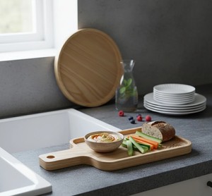 Planche à découper en bois de forme rectangulaire avec poignée, grain naturel, qualité alimentaire, non toxique, durable, écologique, passe au lave-vaisselle - Product Image 5