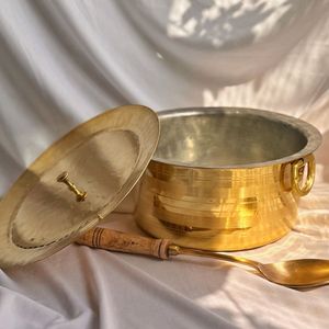 Olla para Servir Ghee de Latón Hecha a Mano con Cuchara, Recipiente Tradicional Indio para Mantequilla, Utensilios de Cocina de Lujo para el Hogar, Hotel o Restaurante - Product Image 2
