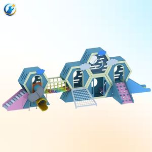 Gran puente colgante de red para juegos infantiles con diseño de panal, tonos fríos, fácil de limpiar, y múltiples zonas de juego con toboganes, escalones y túneles - Product Image 1