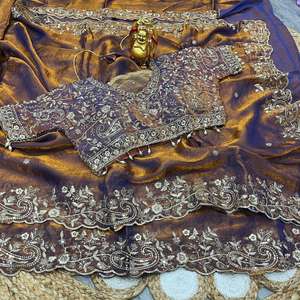 Sari traditionnel indien en satin Fandy de qualité supérieure avec broderie c pallu et travail au fil Zari argenté, bordure découpée - Product Image 2