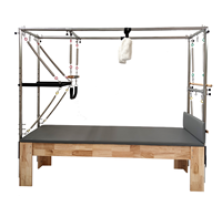 Table de Pilates Trapeze à ressorts robustes certifiée CE pour la maison, Reformer Pilates Cadillac classique en bois de chêne réglable de qualité supérieure