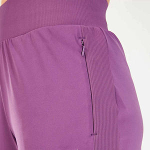 Pantalon évasé taille haute pour femme, confortable, à jambe large, pour le yoga, l'entraînement, le sport ou la détente, en maille douce et ample - Product Image 4