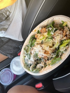 Nouvel Arrivage Bol alimentaire biodégradable en bagasse de 26 oz avec couvercle transparent, compatible micro-ondes, pour plats à emporter et services de restauration - Product Image 1
