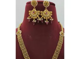 Elegante Juego de Collar Largo y Aretes de Diseño Clásico con Acabado Dorado Mate de Primera Calidad para Bodas y Compromisos - Product Image 2