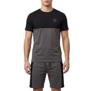 Conjunto de Ropa de Dos Piezas para Hombre, con Camiseta y Pantalones Cortos, Diseño de Tela Suave, Ideal para Uso Casual en Verano - Product Image 1