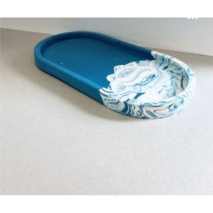 Modern Designer Oval and Round Resin <b>Decorative</b> Trays for Interiors - Product Image 2