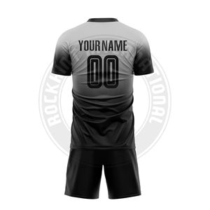 Tenue de football pour équipe, maillot et short en polyester durable, tissu à séchage rapide pour clubs et académies - Product Image 5
