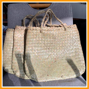 Handmade Vintage Seagrass <b>Woven</b> <b>Straw</b> <b>Bag</b> Handcraft Plaid <b>Bag</b> with Two Handles Open Closure Type Economical From Vietnam Factory - Product Image 1