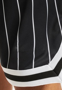 Shorts en maille de qualité supérieure, légers et respirants, pour la salle de sport, fournisseur professionnel de vêtements de sport - Product Image 4